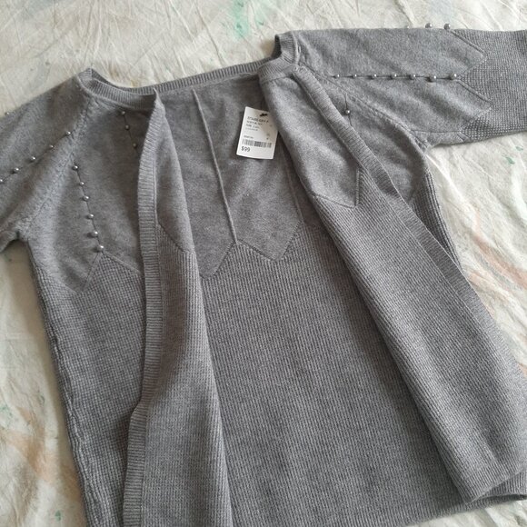 NWT Grey Cardigan Pearl Mid Sleeves Office Wear - Picture 4 of 9